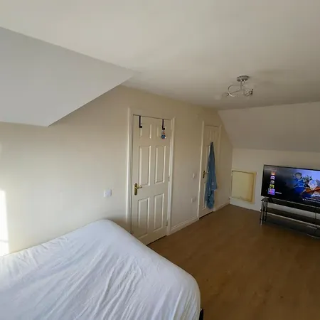 Privatunterkunft Cosy And Spacious Near Town Centre Bristol